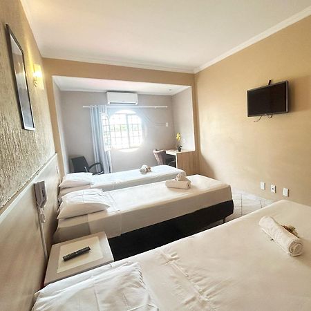 Hotel Econotel Brasilia Esterno foto