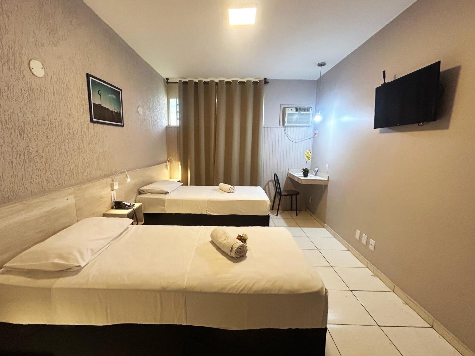 Hotel Econotel Brasilia Esterno foto