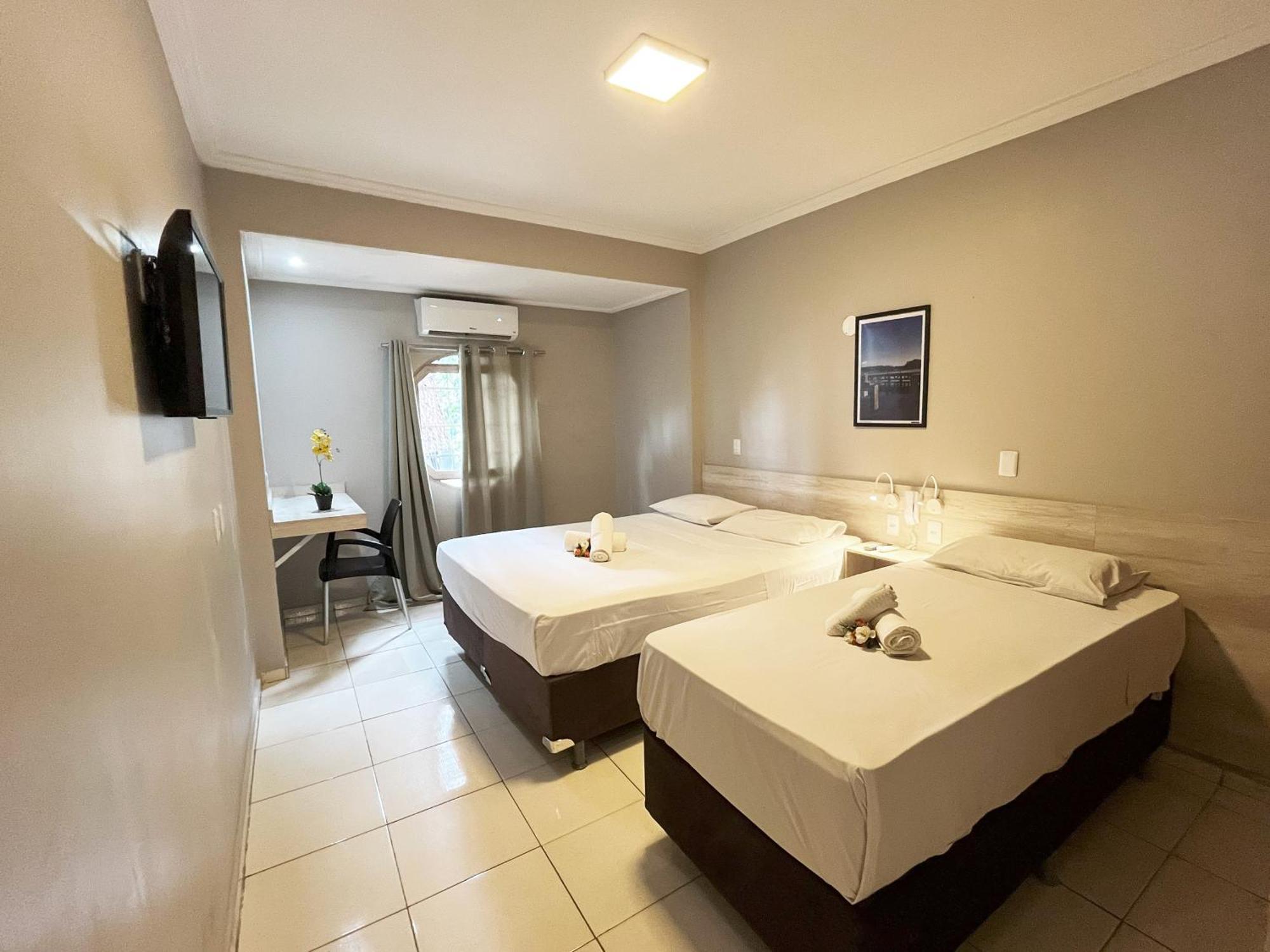 Hotel Econotel Brasilia Esterno foto