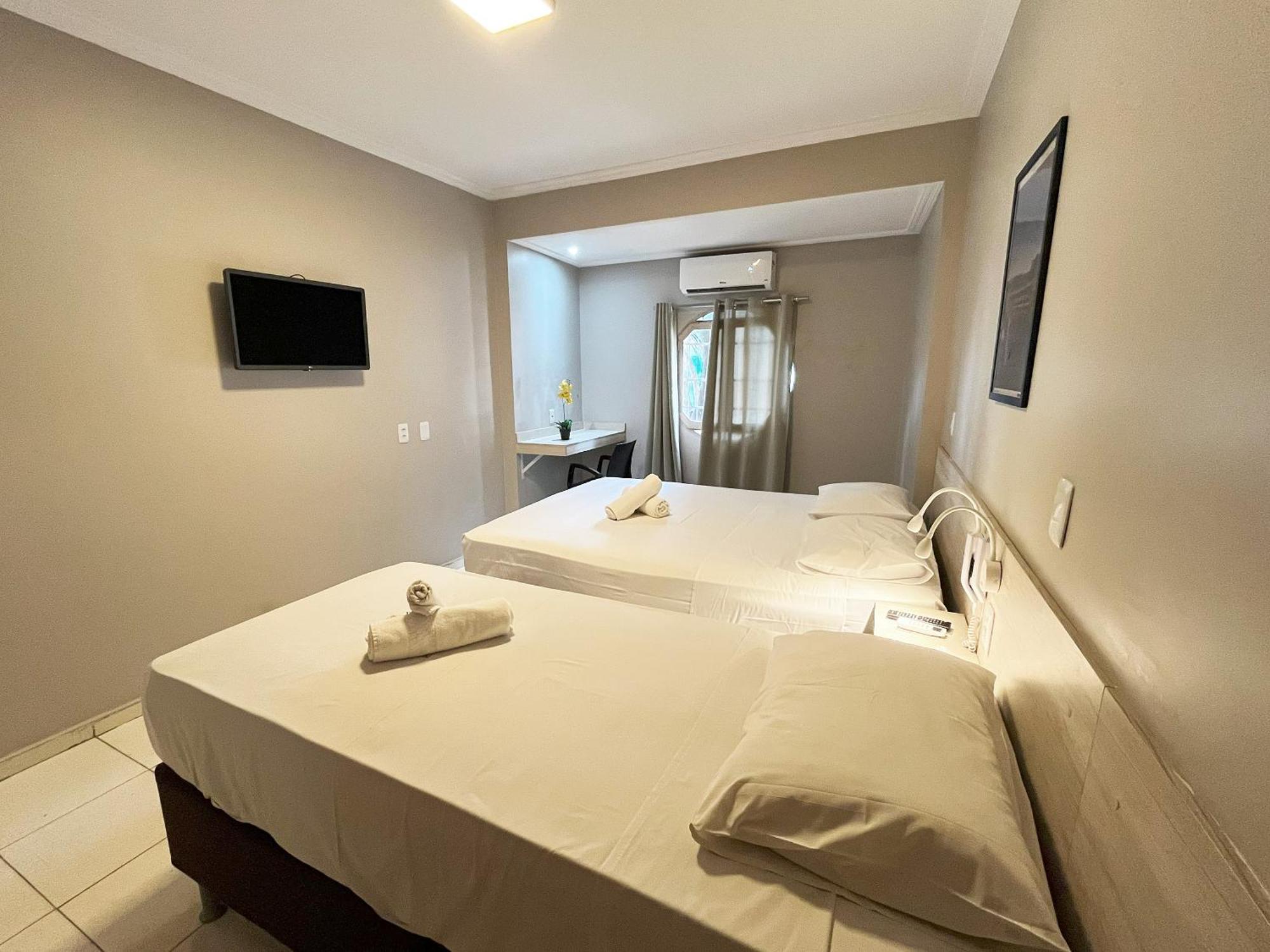 Hotel Econotel Brasilia Esterno foto