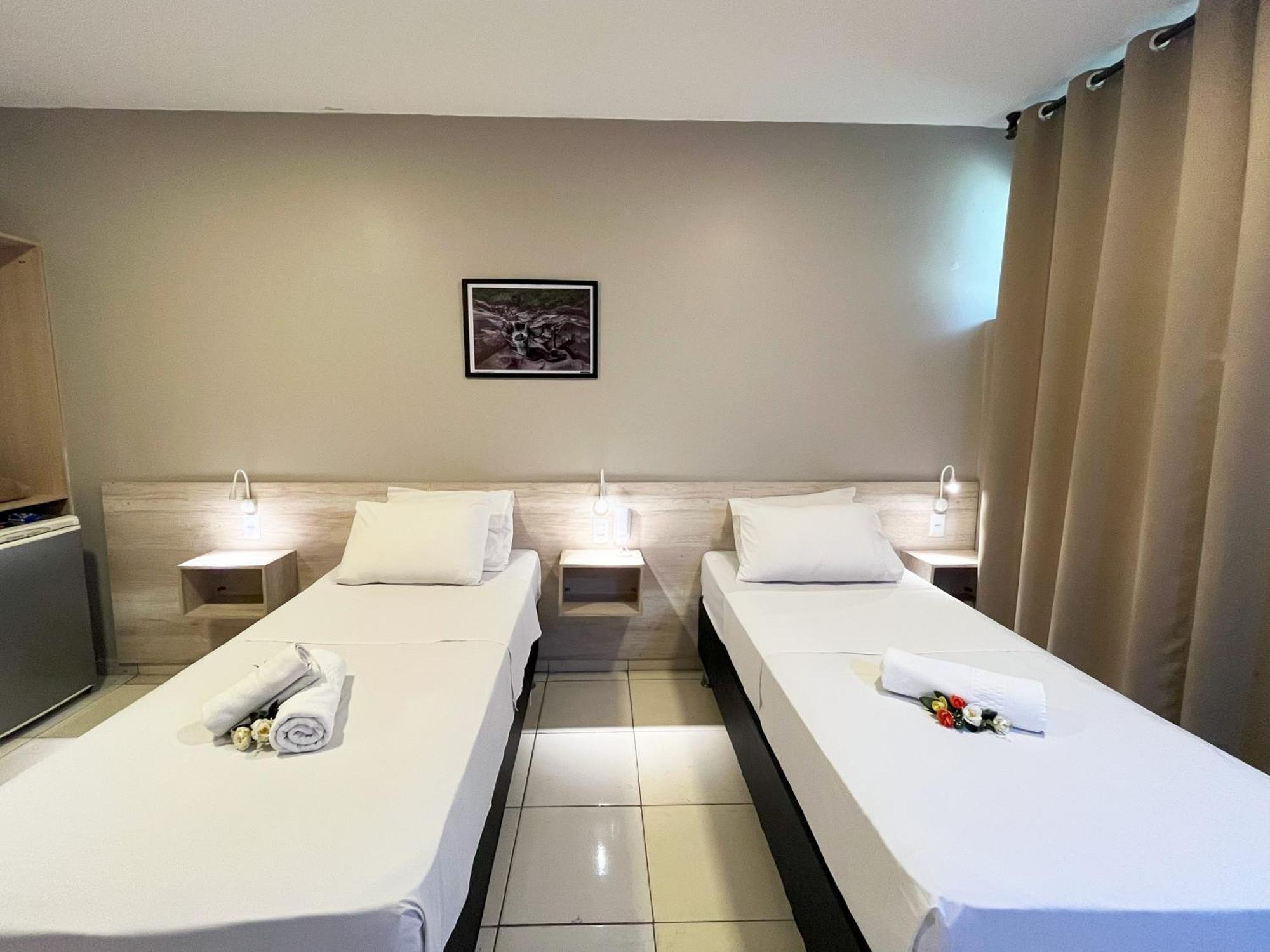 Hotel Econotel Brasilia Esterno foto